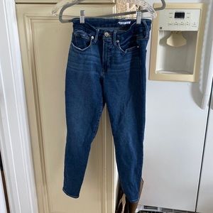 Good American dark wash skinny jeans